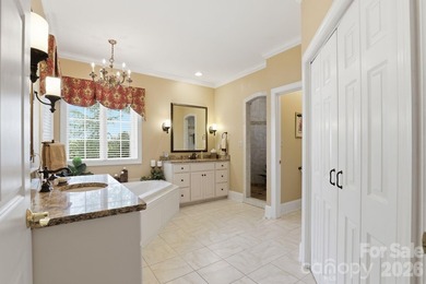 Extraordinary lakefront properties begin with extraordinary - photo 17
