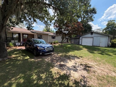 Located on the beautiful big water of Lake Seminole, this 3 - photo 18