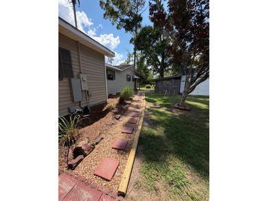 Located on the beautiful big water of Lake Seminole, this 3 - photo 19