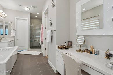 Extensively upgraded Desert Contemporary Toll Brothers home in - photo 26