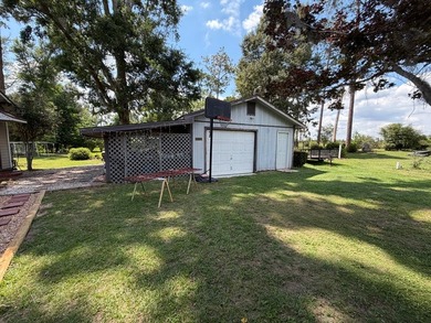 Located on the beautiful big water of Lake Seminole, this 3 - photo 26