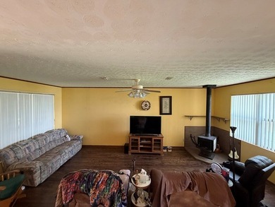 Located on the beautiful big water of Lake Seminole, this 3 - photo 28