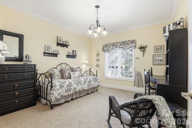 Extraordinary lakefront properties begin with extraordinary - photo 29