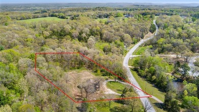 Charming 3-Bedroom home on 3 Acres - Lake Sequoyah Area! Nestled - photo 31