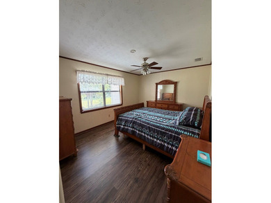 Located on the beautiful big water of Lake Seminole, this 3 - photo 36