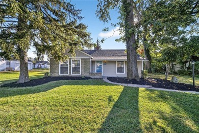 Lake Erie - Lorain County Home Sale Pending in Vermilion Ohio