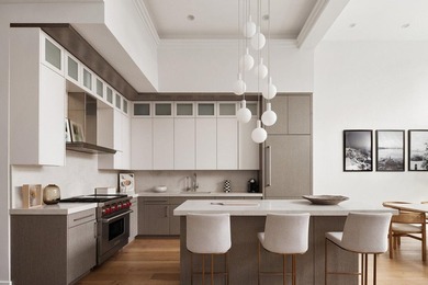 Welcome to Residence 3B at Diamond Haus, a striking boutique - photo 3