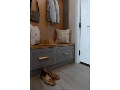 Welcome to Residence 3B at Diamond Haus, a striking boutique - photo 4