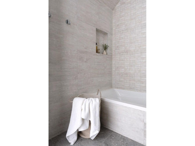 Welcome to Residence 3B at Diamond Haus, a striking boutique - photo 8