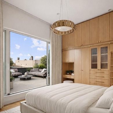 Welcome to Residence 3B at Diamond Haus, a striking boutique - photo 10