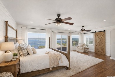 MOTIVATED SELLER. Charming Canyon Lake Retreat with Panoramic - photo 7