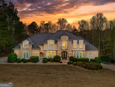 Lake Home For Sale in Peachtree City, Georgia