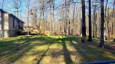 Hunters Paradise!! Beautiful 3 bedroom, 2 full bath home sitting - photo 38