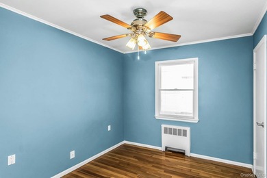 Tucked away in the desirable community of Glen Cove, this - photo 12