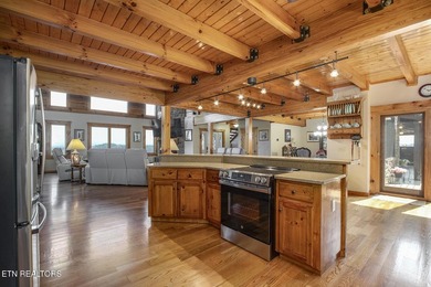 STUNNING! Luxury log home nestled on just over 8 acres with 270 - photo 16