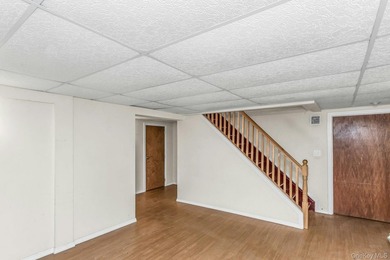 Tucked away in the desirable community of Glen Cove, this - photo 16
