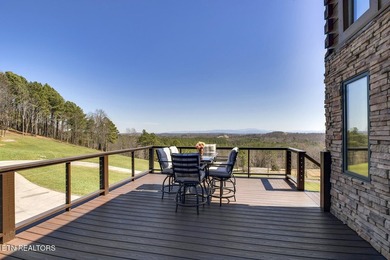 STUNNING! Luxury log home nestled on just over 8 acres with 270 - photo 19