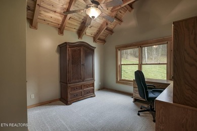 STUNNING! Luxury log home nestled on just over 8 acres with 270 - photo 25