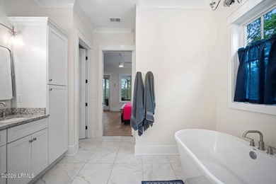 Tucked away along the serene tidal waters of Beaufort, 540 Sams - photo 40