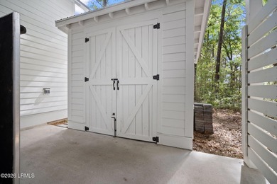 Tucked away along the serene tidal waters of Beaufort, 540 Sams - photo 54