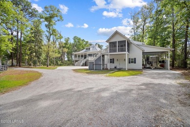 Tucked away along the serene tidal waters of Beaufort, 540 Sams - photo 56