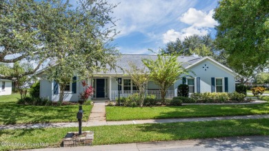 Lake Home ActiveUnderContr in Melbourne, Florida
