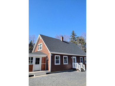 Private 53.9-Acre Retreat in Rangeley Plantation. Escape to your - photo 1