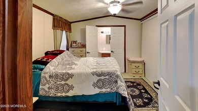 Beautiful 2-bedroom, 2-full-bath Skyline model home located in - photo 12