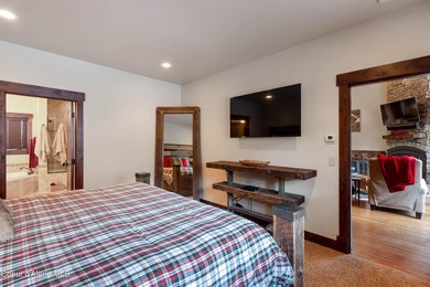 Luxury Ridgeview Lodge Condo at Schweitzer Mountain Resort - photo 13