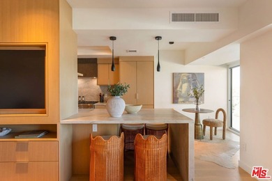 Beautifully remodeled 2-bedroom, 2.5-bath condominium at the - photo 5