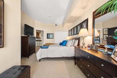 The Ultimate *FAN CAVE* with Breathtaking 11th-Floor Views Over - photo 23