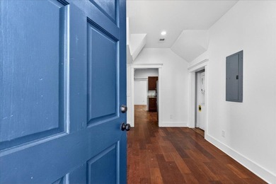 This beautifully renovated historic duplex features two units - photo 25