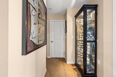The Ultimate *FAN CAVE* with Breathtaking 11th-Floor Views Over - photo 25