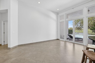 Best unobstructed view! Totally updated kitchen & bathrooms in - photo 25
