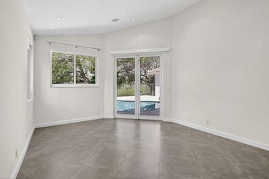 Best unobstructed view! Totally updated kitchen & bathrooms in - photo 36