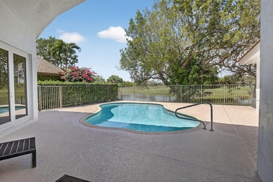 Best unobstructed view! Totally updated kitchen & bathrooms in - photo 44