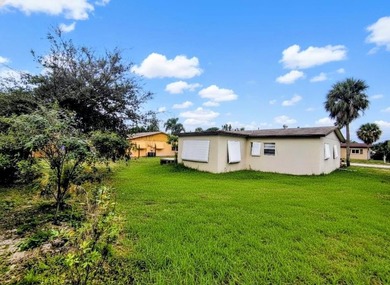 Excellent investment opportunity in Deerfield Beach. This homes - photo 12
