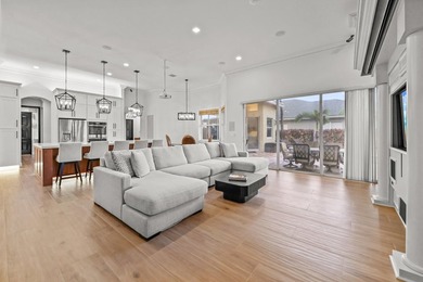 Welcome to a beautifully updated Wellington residence that - photo 15