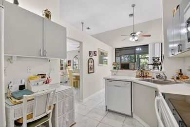 Come see this quaint, two bedroom, two bathroom villa located in - photo 17
