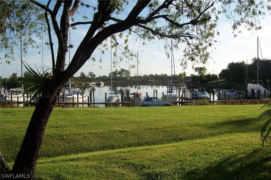Caloosahatchee River Condo For Sale in Labelle Florida