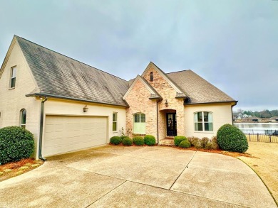  Home Sale Pending in Oxford Mississippi