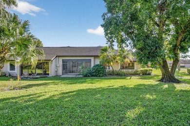 Come see this quaint, two bedroom, two bathroom villa located in - photo 43