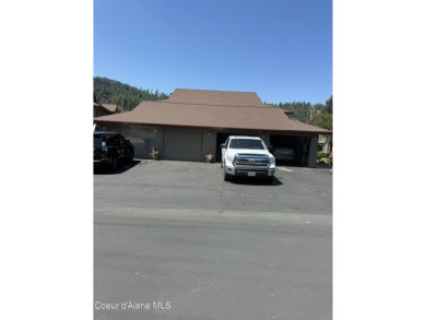 Lake Home Sale Pending in Rathdrum, Idaho