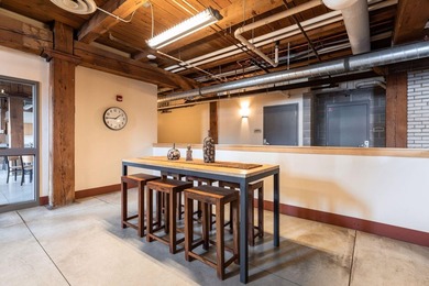 Welcome to your new home at the historic 1913 Calumet Building! - photo 19