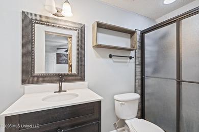 Welcome to 1211 Cross Creek E Drive in Hernando, where comfort - photo 27