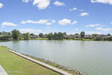 Welcome to 1211 Cross Creek E Drive in Hernando, where comfort - photo 35