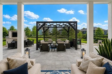 Welcome to a home where luxury defines the way you live. Now - photo 41