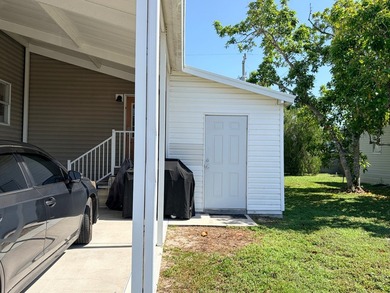 This 3/2 manufactured home is located in island Vista an all age - photo 2