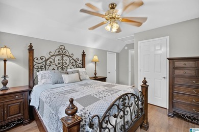 *PARADISE IN CALERA* Escape to the perfect blend of comfort - photo 8