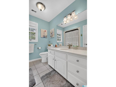 *PARADISE IN CALERA* Escape to the perfect blend of comfort - photo 9
